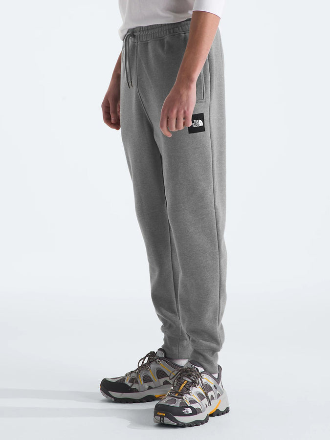 The North Face Core Jogger Pants Fall 2024 | TNF MED GRY HTR/BLK (GVD)