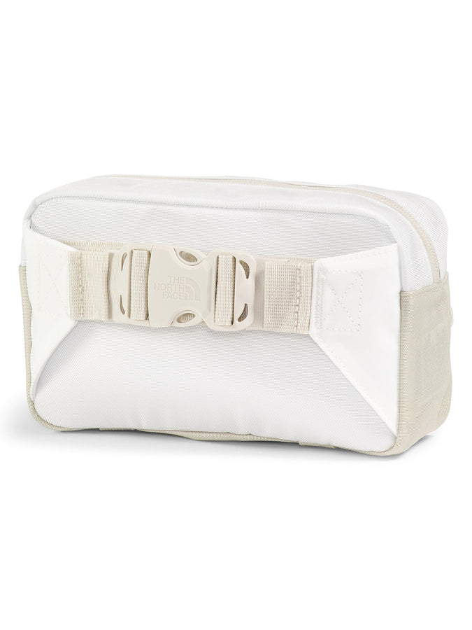 The North Face Base Camp Lumbar Bag | WHT ASH/CALACATTA/KHAKI (N8V)