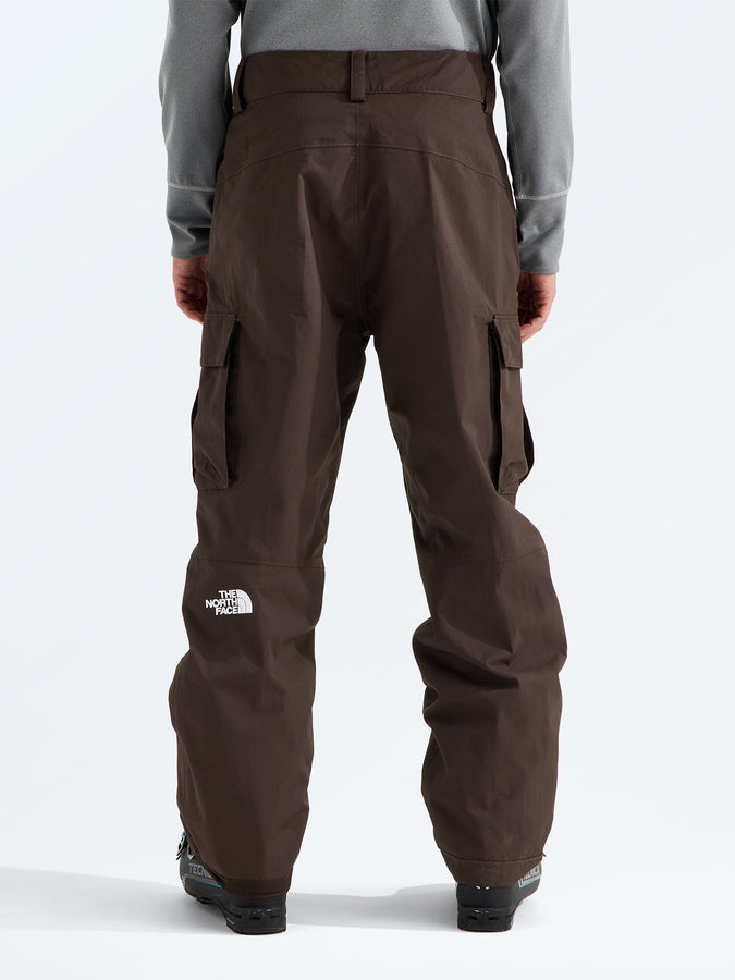 The North Face Blizzardery Cargo 2027 – Shell Pants | DARK CHESTNUT (NMF)