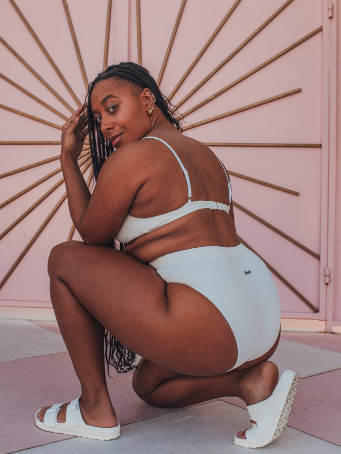 Nana The Brand St-Martin Genevieve Bikini Bottom Spring 2024 | WHITE TEXTURED
