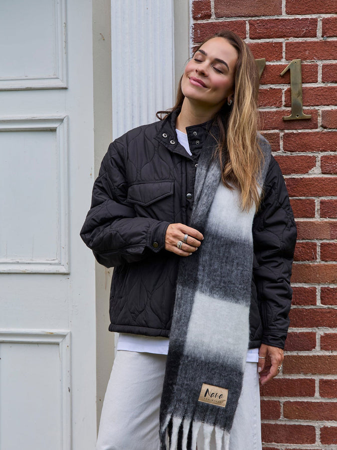 Nana The Brand Geneve Scarf | BLACK/WHITE