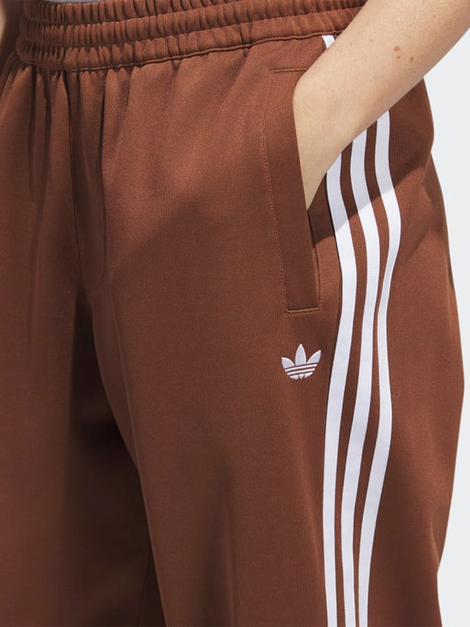 Adidas Superfire Track Pants Holiday 2023 | PRELOVED BROWN