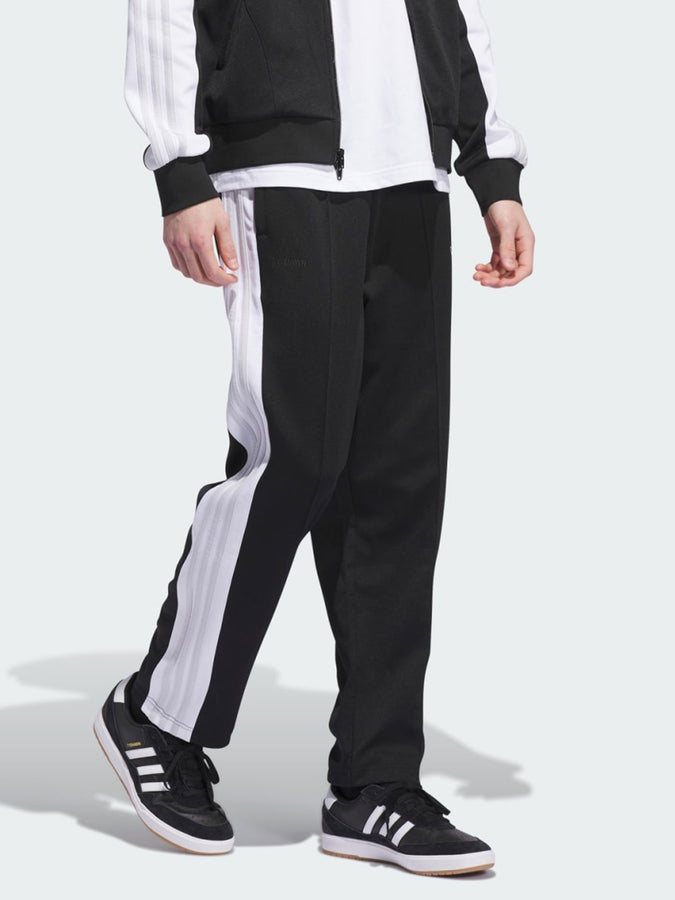 Adidas Skate Tyshawn Track Black/Blanc/Grey Pants Holiday 2025 | BLACK/WHITE/DASH GREY