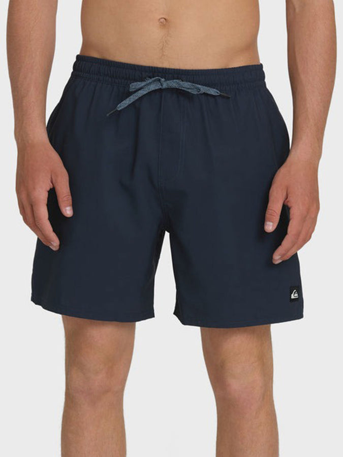 Quicksilver Everyday Solid Volley 17'' Boardshorts Spring 2026 | TOTAL ECLIPSE (TOE)