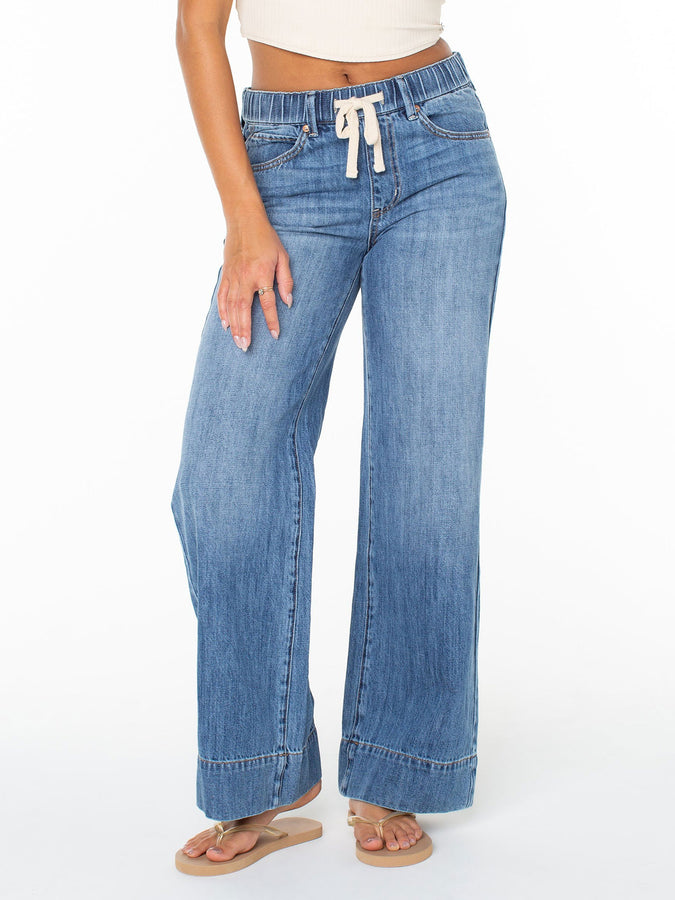 Roxy Finley Jeans Spring 2026 | ZONE OUT DENIM WASH (DZO)
