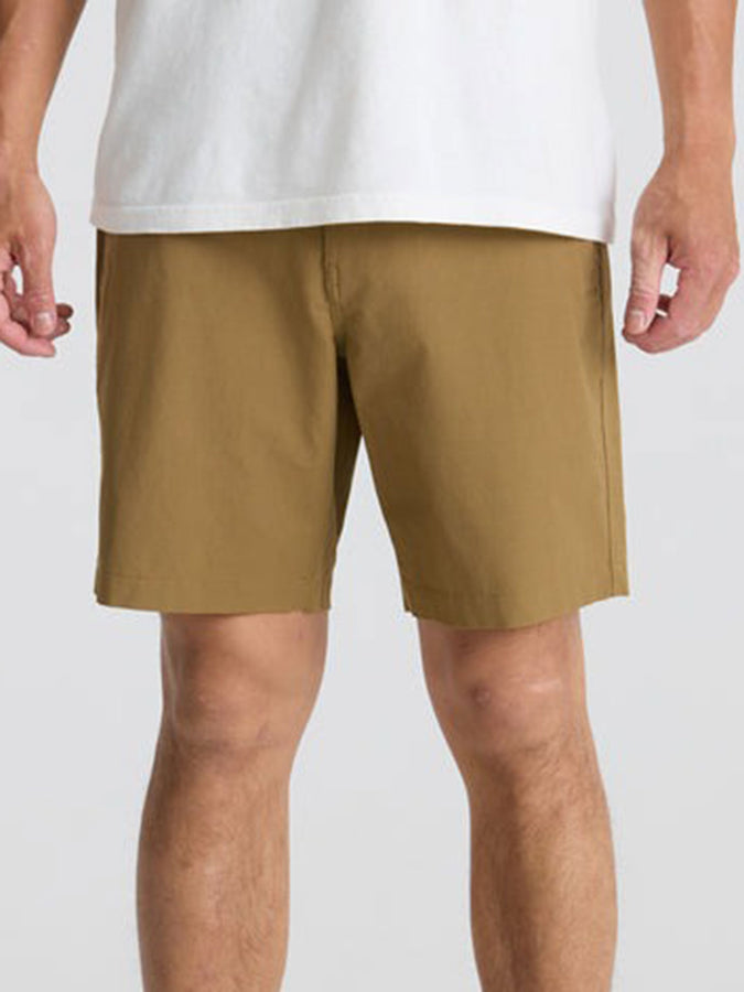 Roark Layover Pro Traveler Shorts Spring 2026 | DARK KHAKI (DKH)