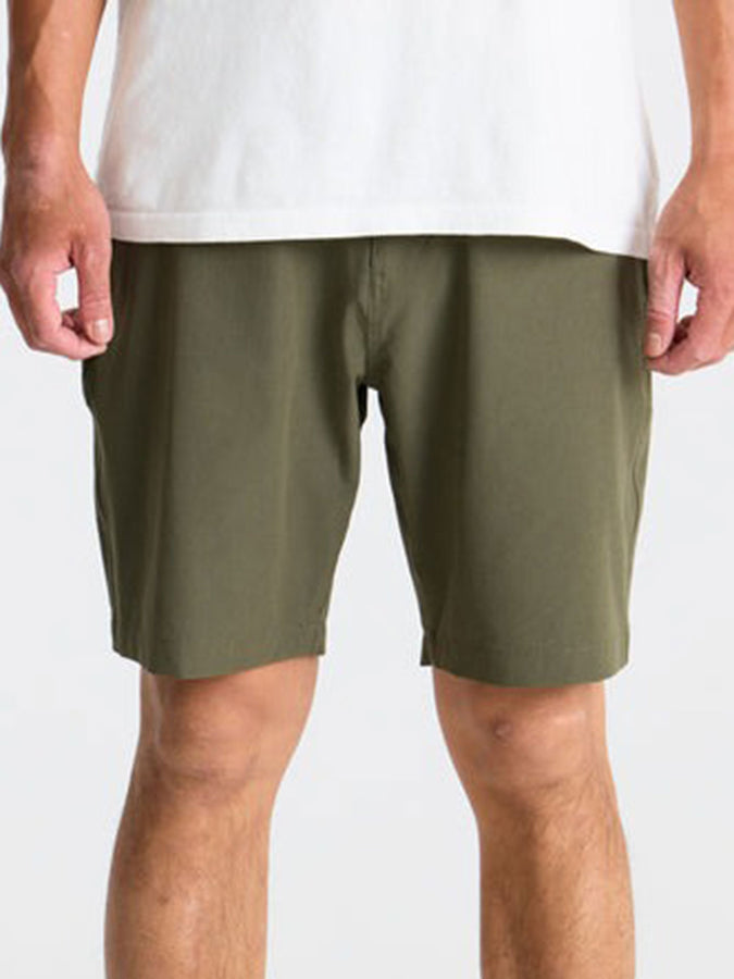 Roark Layover Pro Traveler Shorts Spring 2026 | MILITARY (MIL)