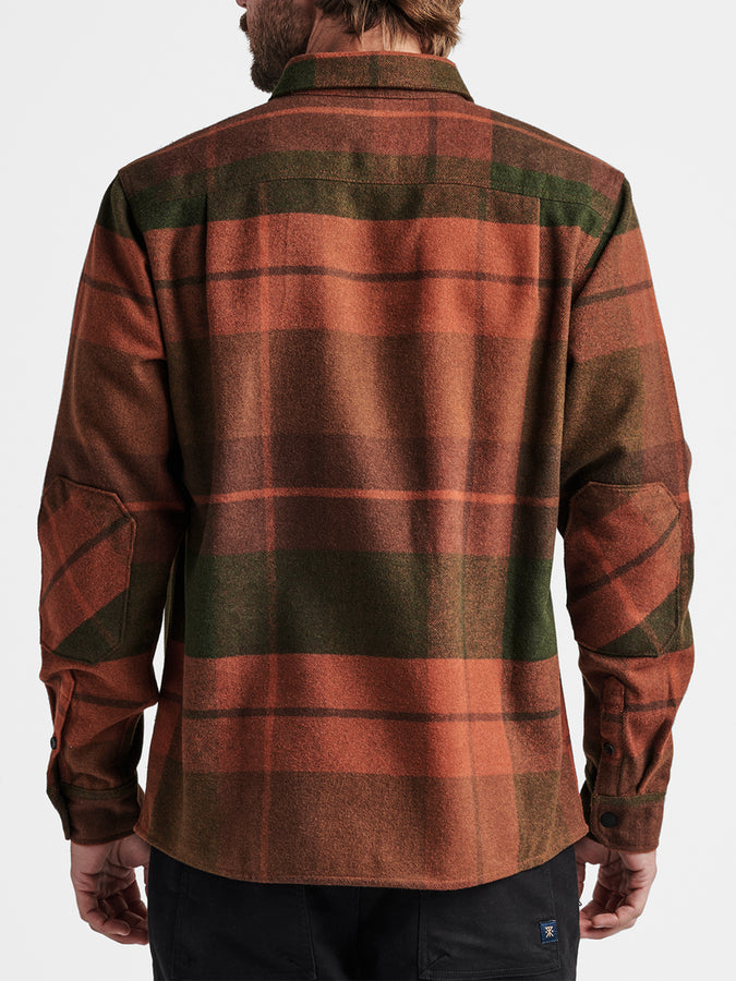 Roark Nordsman Long Sleeve Buttondown Shirt Spring 2024 | MILITARY (MIL)