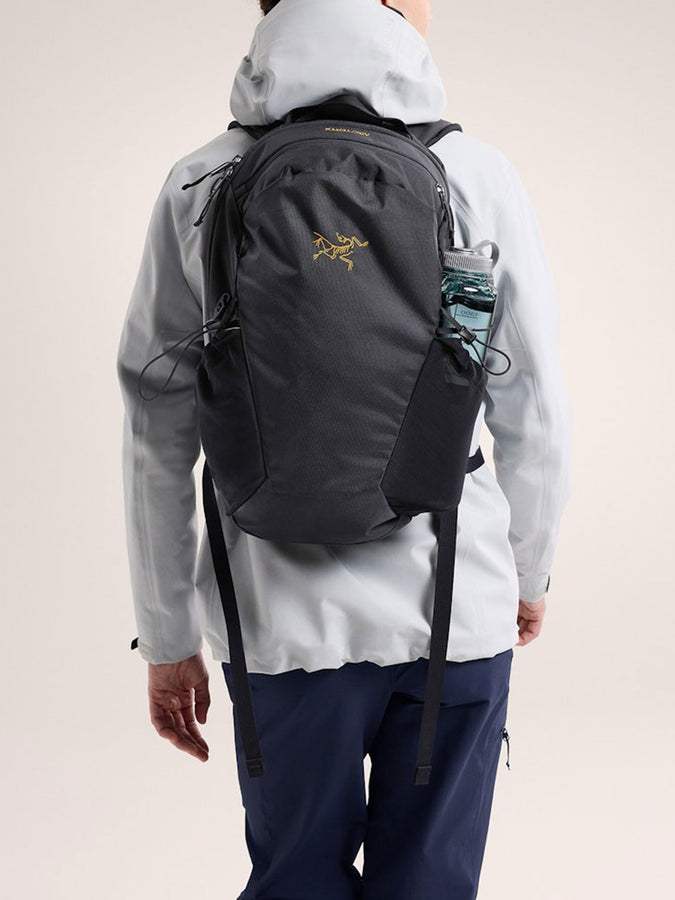 Arc'teryx Mantis 16 Backpack | BLACK