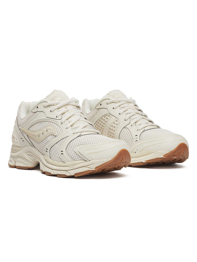 Saucony Progrid Triumph 4 Heritage Almond Shoes Fall 2025 | ALMOND
