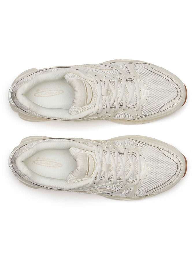 Saucony Progrid Triumph 4 Heritage Almond Shoes Fall 2025 | ALMOND