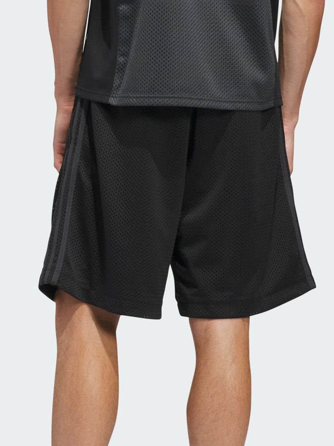 Adidas Skate Tyshawn Bball Black/Gold Shorts Spring 2026 | BLACK/MATTE GOLD/CARBON