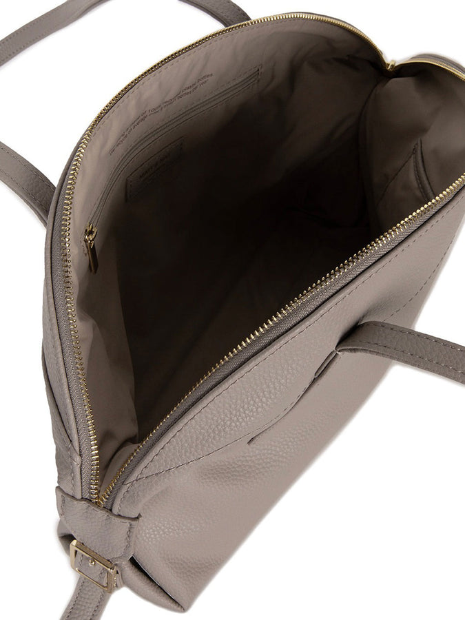 Matt & Nat Grain Vania Tote Satchel | PLATEAU