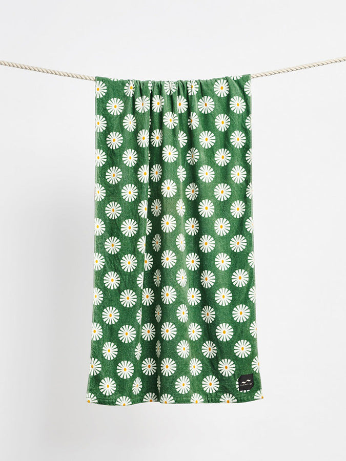 Slowtide Sun Dazed Green Beach Towel Spring 2026 |GREEN