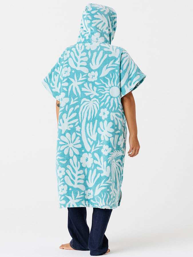 Slowtide Sunny Sky Blue Extra-Warm Poncho Spring 2026 | SKY BLUE