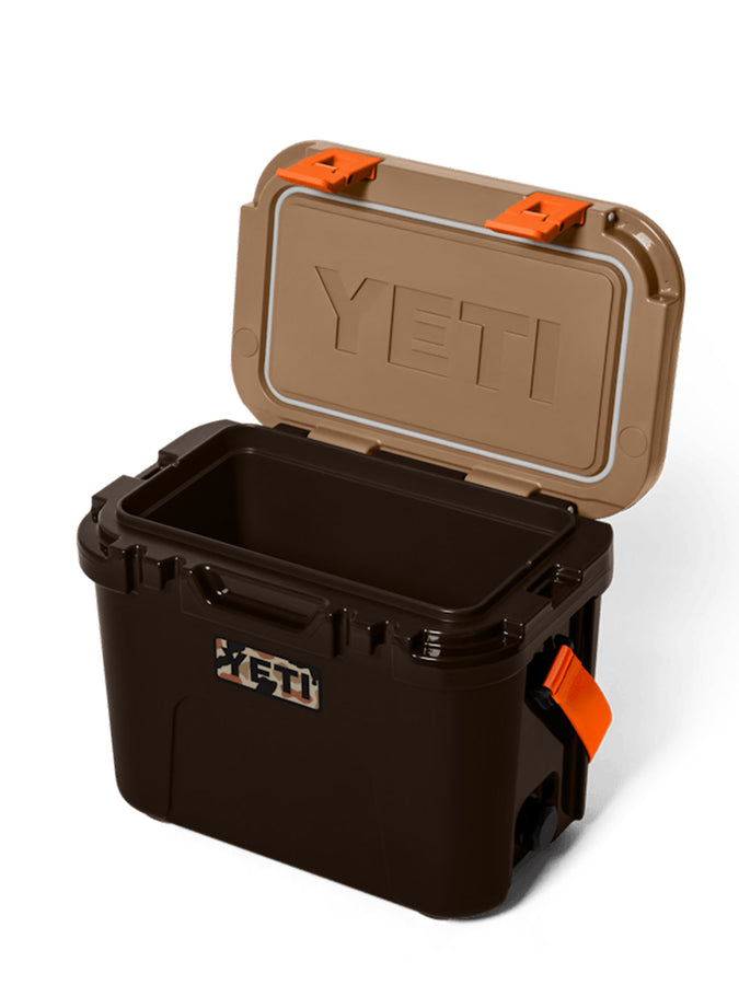 Yeti Roadie 15 Wetlands Camo Hard Cooler | WETLANDS CAMO