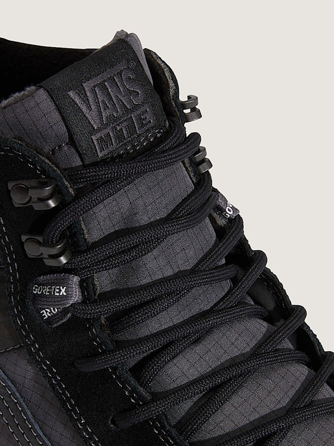 Vans Sk8-Hi GORE-TEX Insulated Black/Black Shoes Winter 2027 | BLACK/BLACK (BKA)