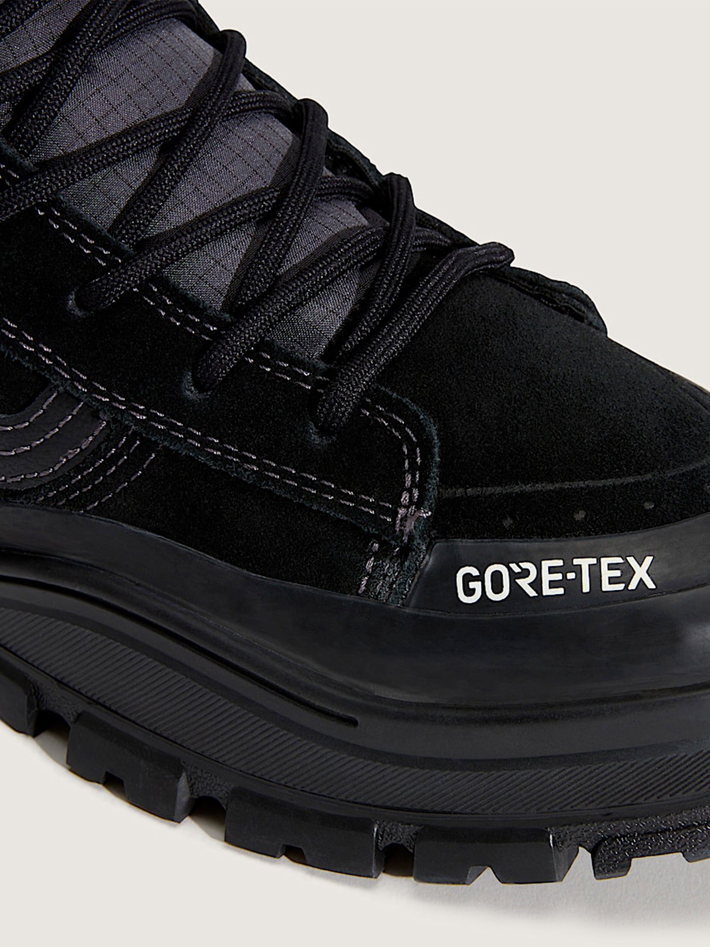 Vans MTE Sk8-Hi GORE-TEX Insulated Black/Black Shoes Winter 2026