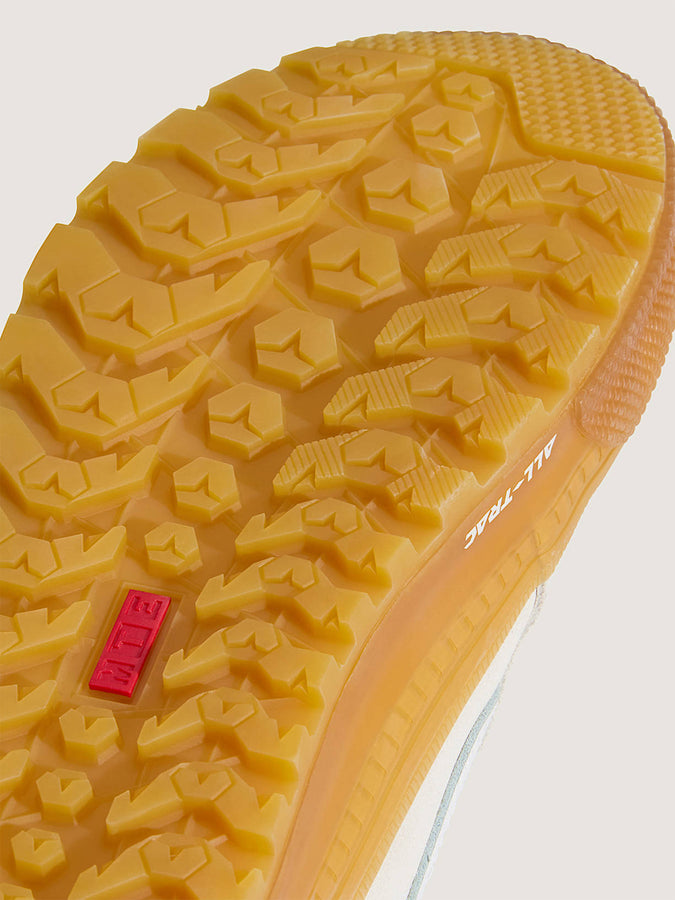 Vans MTE Sk8-Hi Waterproof Insulated Shoes Winter 2026 | WHITE/GUM (9DH)