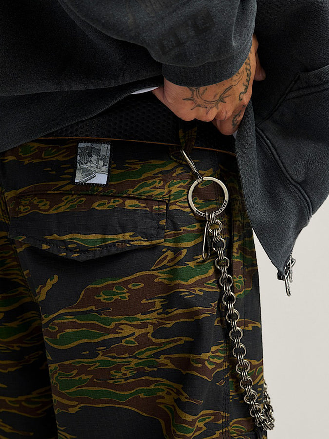 Vans x Atiba Skate Loose Cargo Pants automne 2025 | BLACK CAMO (29B)