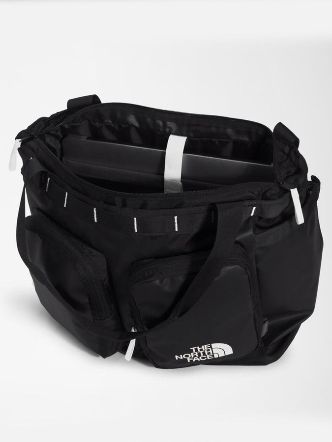 The North Face Base Camp Voyager Tote Bag | TNF BLACK/TNF WHITE-NPF (53R)