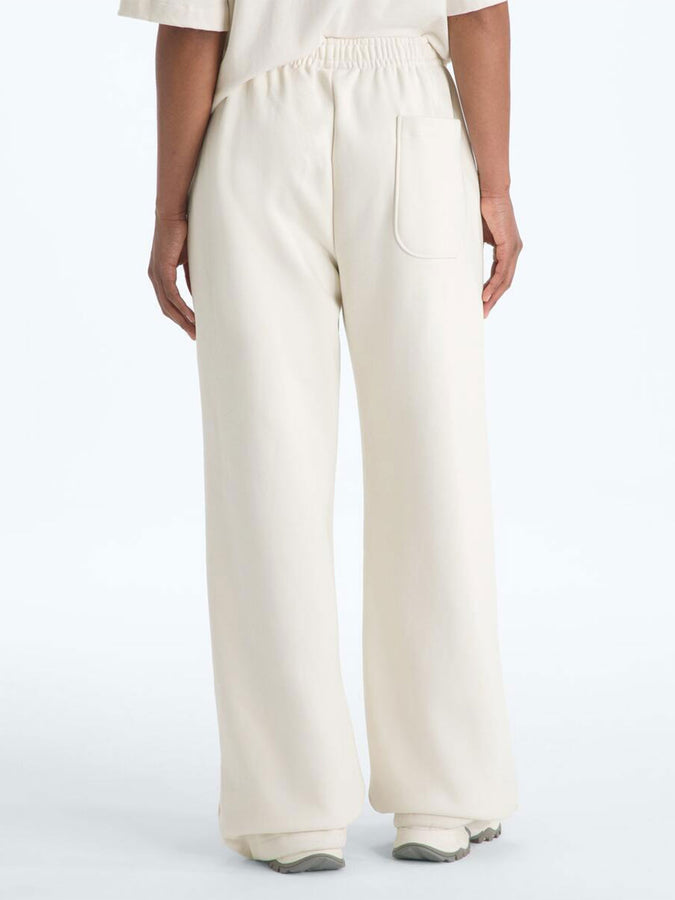 TNF Red Box Sweatpants | WHITE DUNE (QLI)