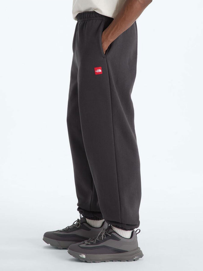 TNF Red Box Sweatpants Spring 2026 | OBSIDIAN (0SA)
