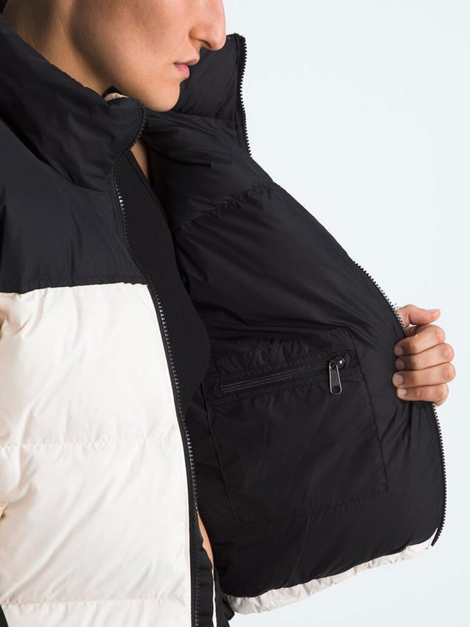 The North Face 1996 Retro Nuptse Jacket Spring 2026 | WHITE DUNE/BLK RCY DOWN (GOM)