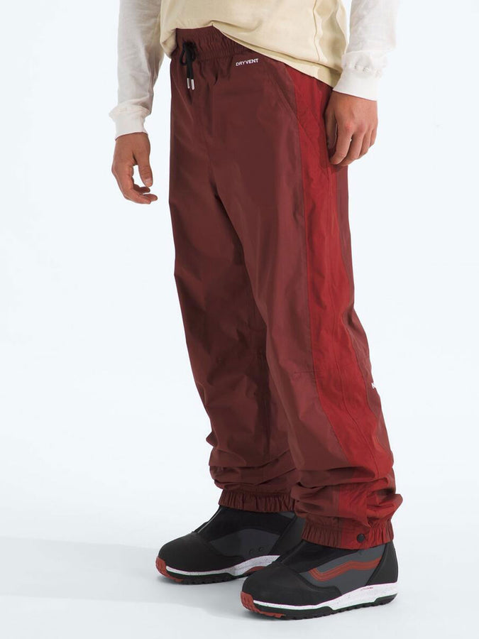 The North Face Build Up Pants Winter 2026 | SUMAC/CARDINAL RED (D6O)