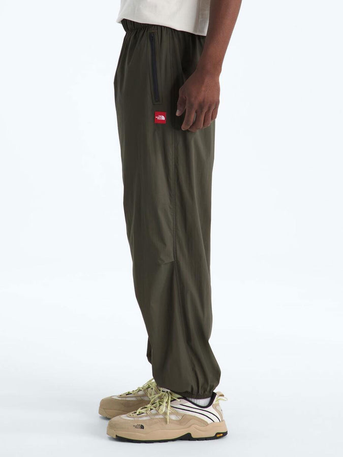 TNF Red Box Packable Wind Pants Spring 2026 | NEW TAUPE GREEN (21L)