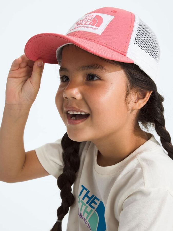 The North Face Mudder Trucker Hat | CORAL CRUSH (G52)