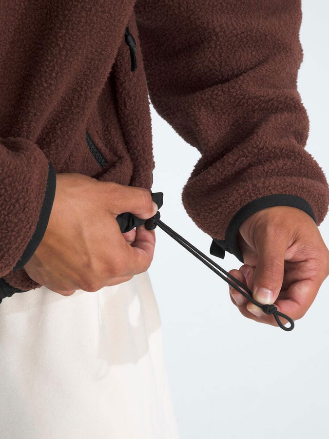 The North Face Retro Denali Jacket Spring 2026 | EMBER SOIL/TNF BLACK (JX7)