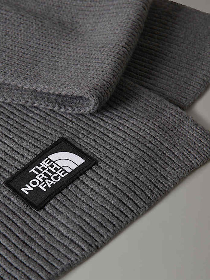 The North Face TNF Log Box Scarf | TNF MEDIUM GREY HEATHER (DYY)
