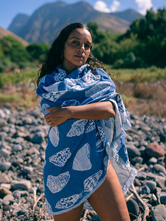 Slowtide Treasures Driftweave Turkish Towel | SALT WATER