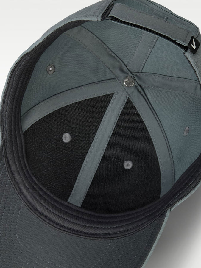 Nike Fairway Fresh Dri-Fit Club Structured Swoosh Hat | SMOKE GREY/BLACK (084)