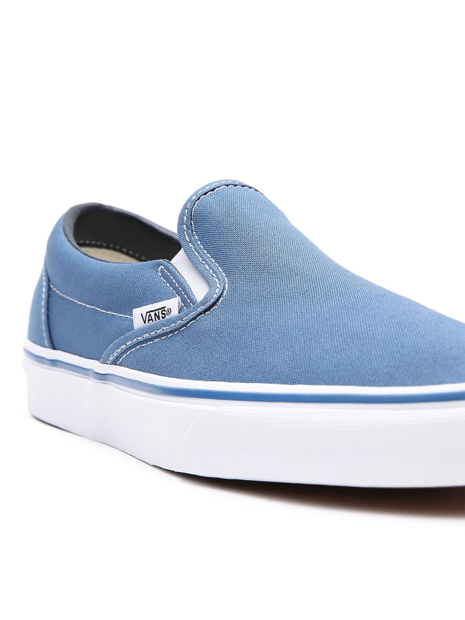 Vans Classic Slip-On Shoes | NAVY (NVY)