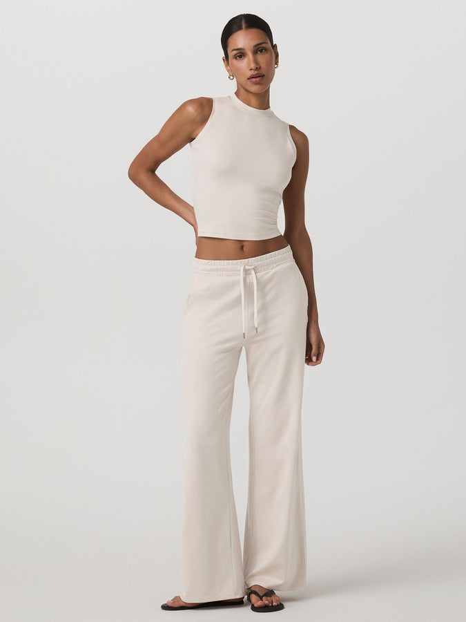 Vuori Halo Muscle Tank Top Spring 2026 | ECRU HEATHER (HEE)