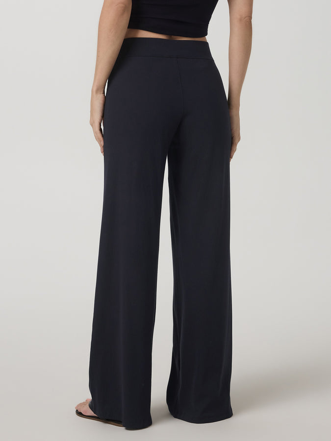 Vuori Pose Wideleg Pants Spring 2026 |BLACK (BLK)