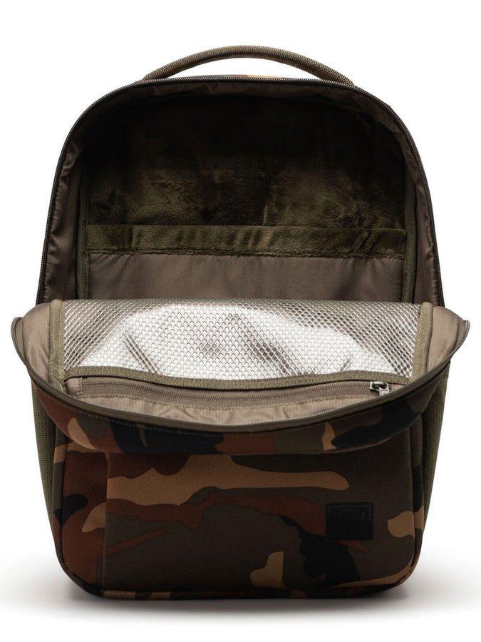 Herschel Kaslo Daypack Tech Backpack | WOODLAND CAMO (00032)