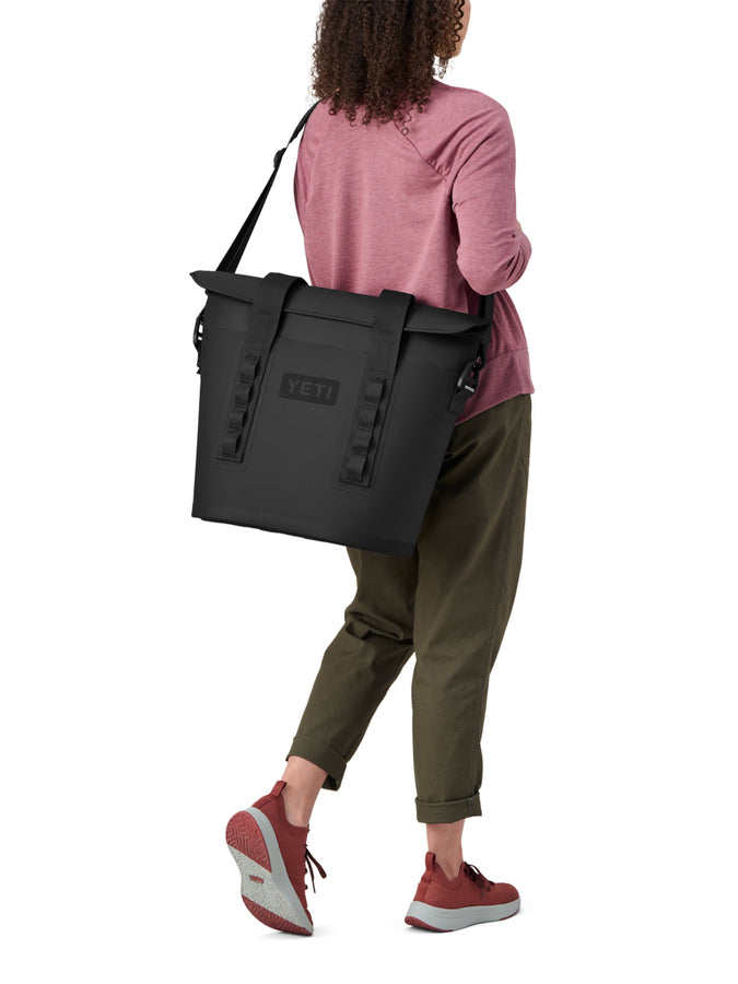 Yeti Hopper M15 Black Soft Cooler | BLACK