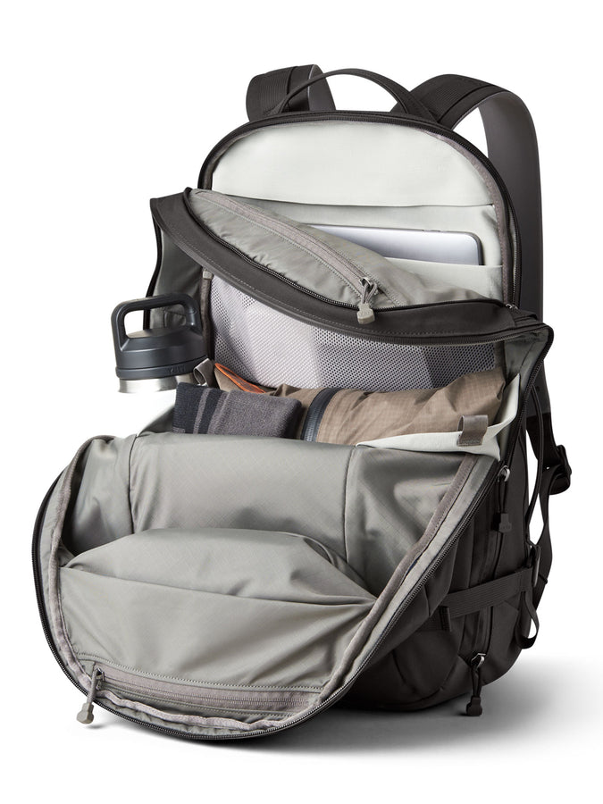 Yeti Crossroads 27L Black Backpack | BLACK