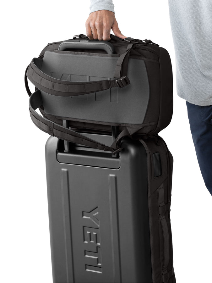 Yeti Crossroads 27L Black Backpack | BLACK