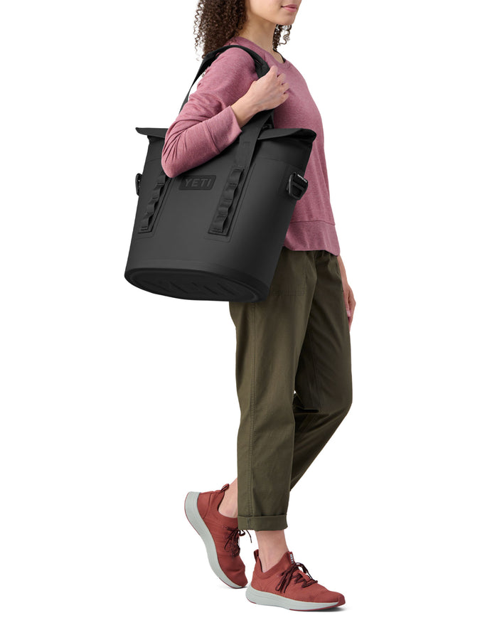 Yeti Hopper M15 Black Soft Cooler | BLACK
