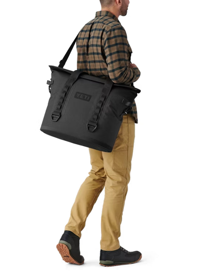Yeti Hopper M30 Black Soft Cooler 2024 | BLACK