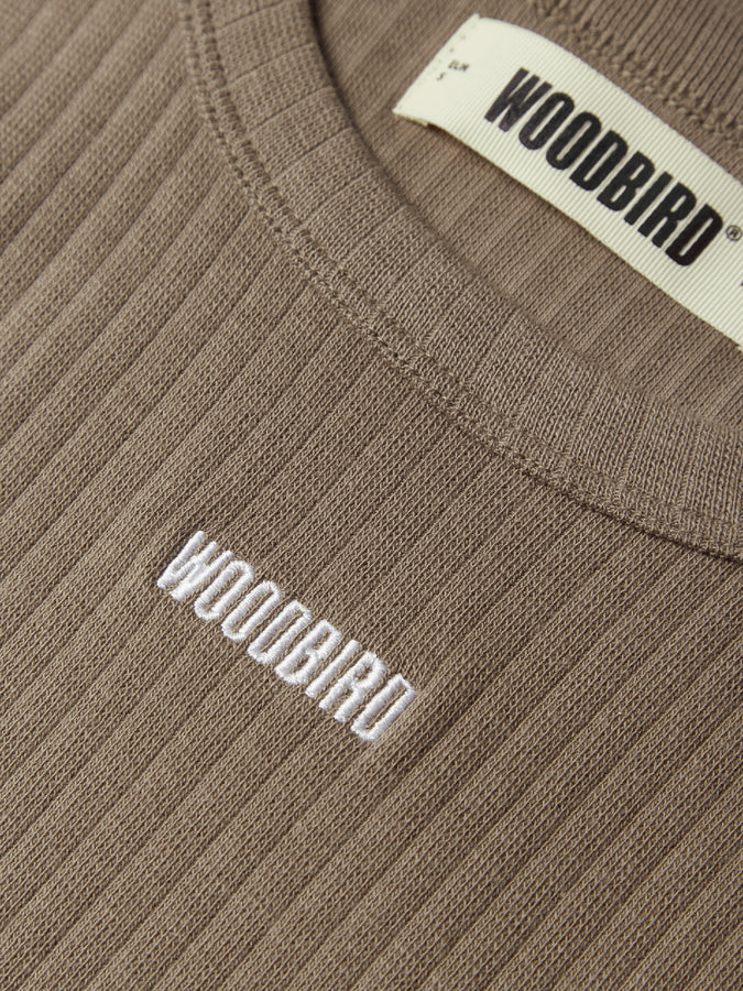 Woodbird Dee Base Tank Top Fall 2026 | DARK SAND