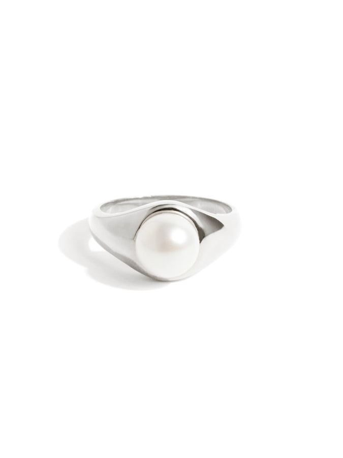 Treasure Box Freshwater Pearl Ring In Silver | ARGENT