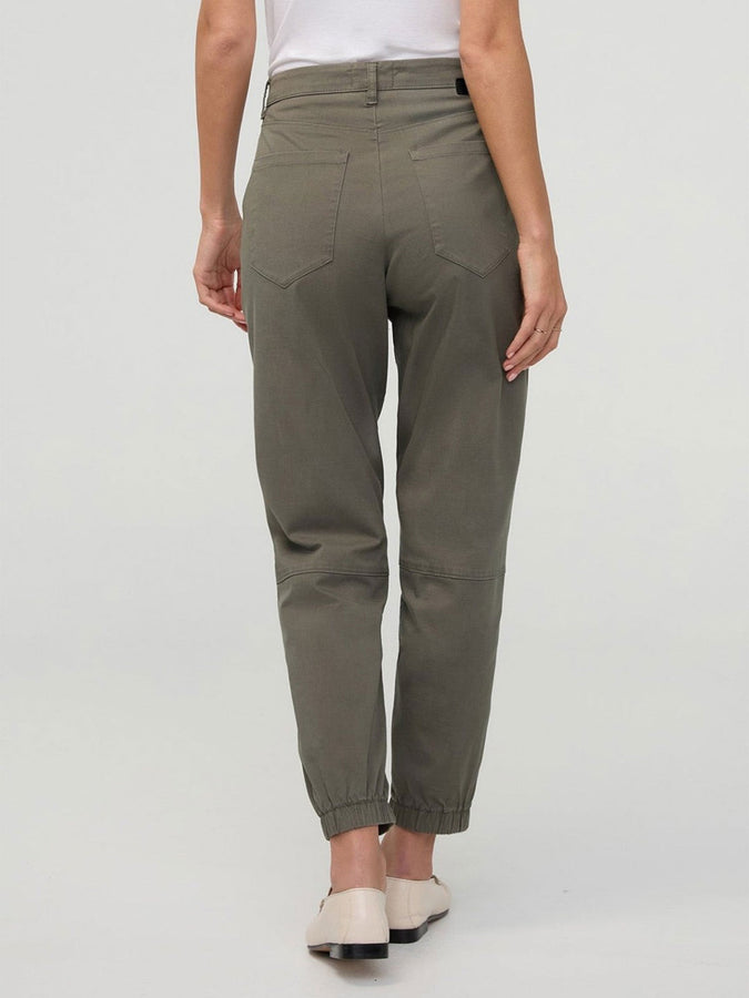 Duer Live Lite High Rise Jogger Pants Spring 2026 | THYME (TYM)