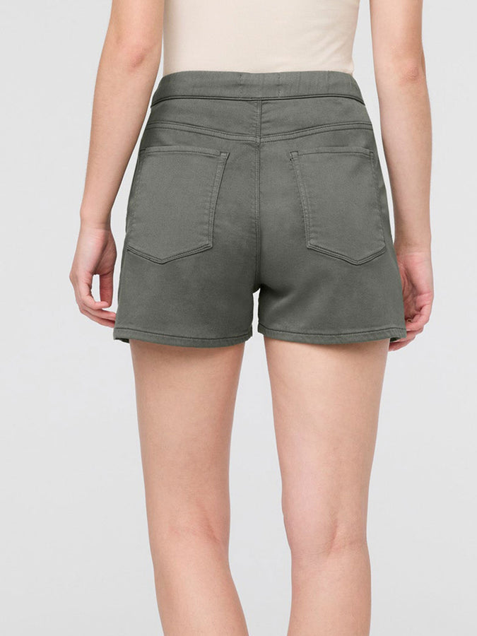 Duer No Sweat Harbor Shorts Spring 2026 | THYME (TYM)