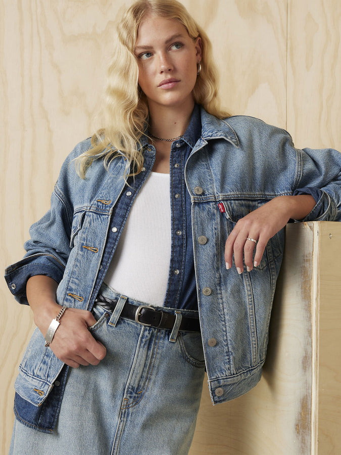 Levis 90s Trucker Soft As Butter Mid Jacket | SOFT AS BUTTER MID (0004)