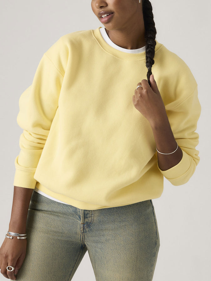 Levis Everyday French Vanilla Crewneck Sweatshirt Spring 2026 | FRENCH VANILLA (0054)
